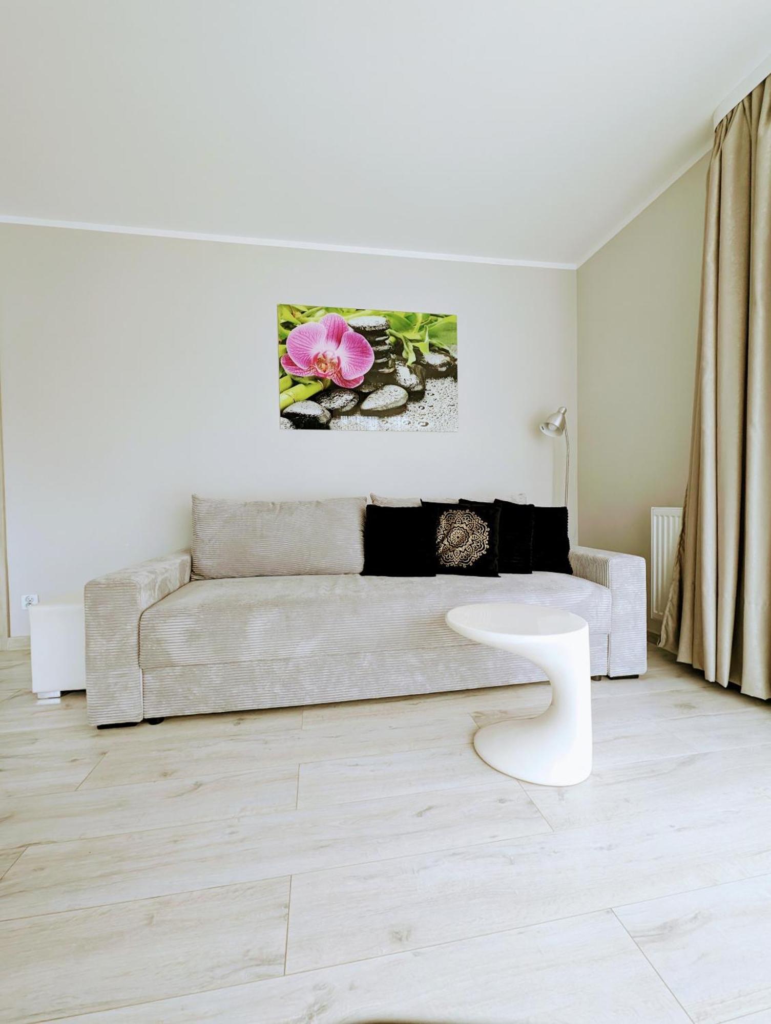 Deluxe Suite, 150 Meters To Beach, Baltic Best Дзивновек Екстериор снимка